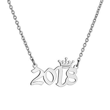 Imagem de MICOMAKA Número de ano de nascimento com colar de coroa, inglês antigo, joia de aniversário memorável para mulheres e meninas, joia de aniversário personalizada, pingente de aço inoxidável de ouro