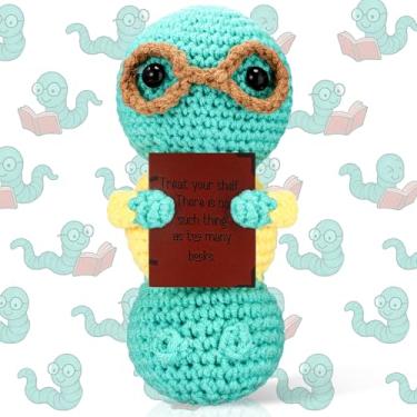 Imagem de Jenaai Christmas Book Lovers Gifts Bookworm Crochet Emotional Encourage Support Reading Gifts for Bookish Teacher Readers Book Lovers Students Bookshelf Decor Present