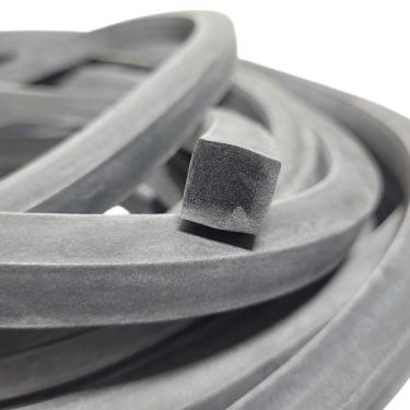 Imagem de Borracha Perfil Esponjoso Vedação 15X15mm SBR Macio - 1 Metro - Borrac