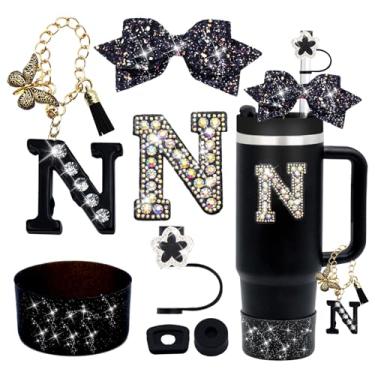 Imagem de Conjunto de acessórios para copo Stanley preto de 7 peças para copo Stanley 850 g 1,134 g, incluindo topo de palha de diamante, pingente de letra, laço brilhante, adesivo de iniciais, tampa à prova de