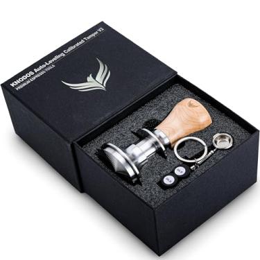 Imagem de KNODOS Tamper de café de 13,6 kg, cabo de bordo de 58 mm, nivelamento automático V2 e design com mola de aço inoxidável calibrado com molas de substituição de 6,8 kg / 11,3 kg / 13,6 kg (58,3 mm)