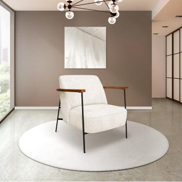 Imagem de Poltrona Sala de Estar Pés em Ferro Preto Braço Madeira Maciça 86cm Thane Bouclê Off White G63 - Gran Belo