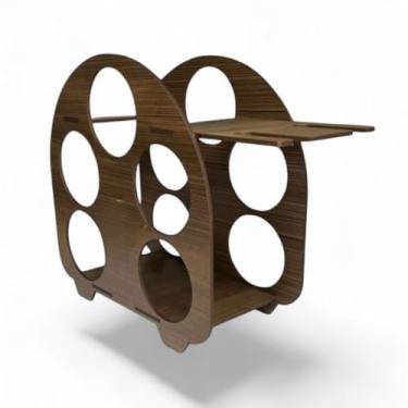 Imagem de Porta Vinho, Adega de Vinhos Redonda Retrô Expositora 5 Litros com Suporte para 4 Taças Mdf, 45×30×16cm(TABACO)