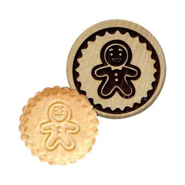 Imagem de Carimbo De Biscoito De Madeira De Natal Com Padrão De Rena E Boneco De