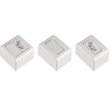 Imagem de Canaleira PVC Lizflex 1 Int 10A Branca Tramontina
