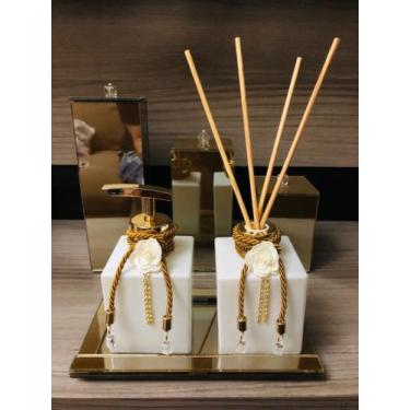 Imagem de Kit Lavabo Sabonete Difusor Dourado Branco Cotonete Algodão - Ateliê C