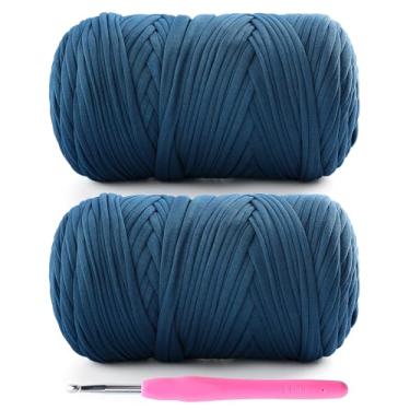 Imagem de Pacote com 2 fios de camiseta para crochê - 800 g/260 m para sacos de crochê/cestas/decoração de casa - fio de camiseta de tecido elástico macio com 1 agulha de crochê (2, azul jeans)