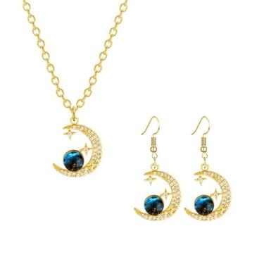 Imagem de LPYO Conjunto de colar e brincos de planeta para mulheres requintado banhado a ouro 14K zircônia cúbica borboleta sol lua planeta pingente colar de festa de aniversário Halloween acessórios para