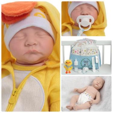 Imagem de Bebê Reborn Boneco Menino Patinho Carequinha Olho Fechado - Cegonha Re