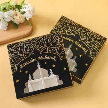 Imagem de 2 caixas de bolo Ramadan Kareem, caixas pretas estampadas a quente com janela de castelo e divisórias, pacotes quadrados de doces Eid Al Fitr para decoração de festas, lanches, chocolates