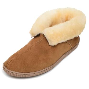 Imagem de Minnetonka Botas de cano curto masculinas de pele de carneiro, Golden Tan, 8