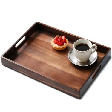 Imagem de Bandeja de madeira de acácia com alças, bandeja de madeira de 43 cm para otomano, café da manhã, almoço, jantar, bandeja retangular decorativa para sala de estar, balcão de cozinha, ambiente externo