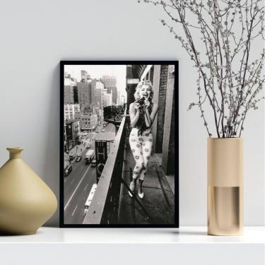 Imagem de Quadro Marilyn Monroe Com Câmera Fotográfica 24x18cm