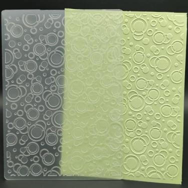 Imagem de Pasta de plástico em relevo tamanho A6 espaço fantasia papel artesanato plástico texturizado impressões para fazer cartões scrapbooking