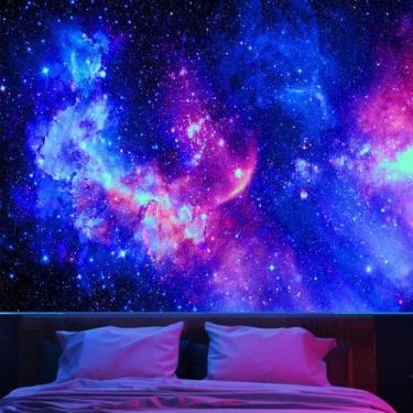 Imagem de Tapeçaria Apdidl Blacklight Galaxy 150x200cm Poliéster