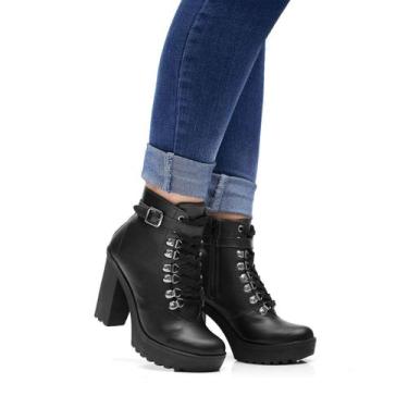 Imagem de Coturno Feminino Bota Plataforma Detalhe em Fivela - Vitor Melo, Preto