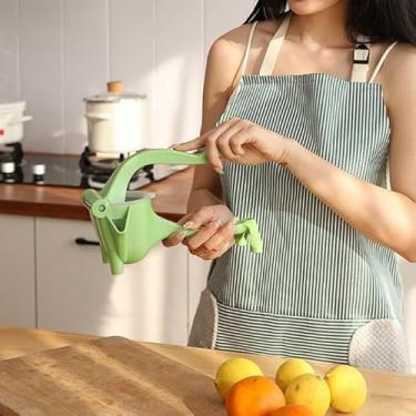 Imagem de Espremedor Manual de Frutas 24x13x14cm – Prático, Resistente e Fácil de Usar no Dia a Dia