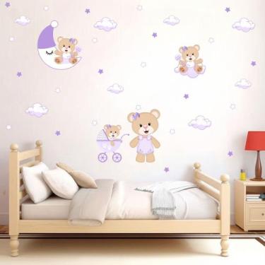 Imagem de adesivo de parede ursinha lilás carrinho de bebê pijama florais decora