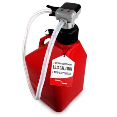 Imagem de TERA PUMP Bomba de transferência de combustível resistente a produtos químicos alimentada por bateria (2,3 GPM) para metanol, etanol, DEF, fluido de lavagem de janela com sensor de parada automática,