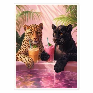 Imagem de Leopardos engraçados está bebendo uma bebida Arte - Arte colorida de parede de animal moderno com dopamina, decoração de cozinha, impressão boho, pôster de tela estética para sala de jantar - 28 x 35