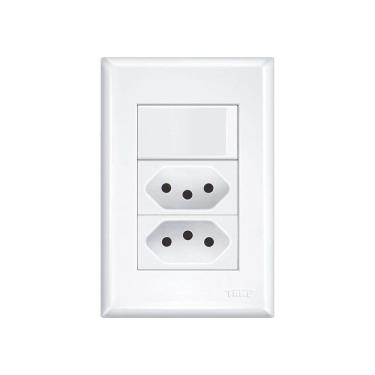 Imagem de Interruptor Simples E Tomada Dupla 2p+t 10a Fame Evidence Com Placa 4x2 Branco