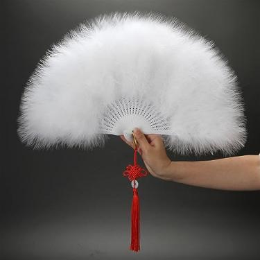 Imagem de Leque dobrável elegante ventilador dobrável de veludo completo leque de penas brancas coloridas nó chinês ventilador de mão fada menina dança decoração de festa de casamento acessórios decorativos feitos à mão (cor: 02)