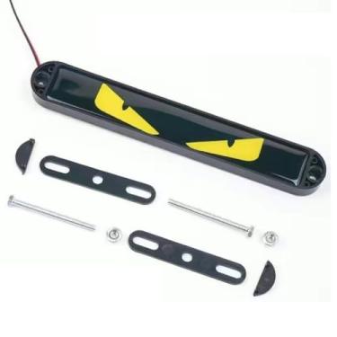 Imagem de Boigoo Emblema LED multicolorido olho de demônio instalado nas grades ou carroceria do veículo