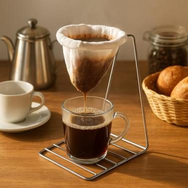 Imagem de Kit Mini Suporte de Café em Aço Cromado Individual com Coador de Pano e Colher Medidora de Plástico Aguia de Aramados®