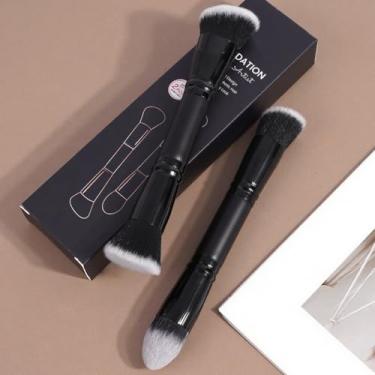 Imagem de 2 pincéis de maquiagem facial com pontas duplas para aplicação de corretivo potente base líquida e creme, preto completo