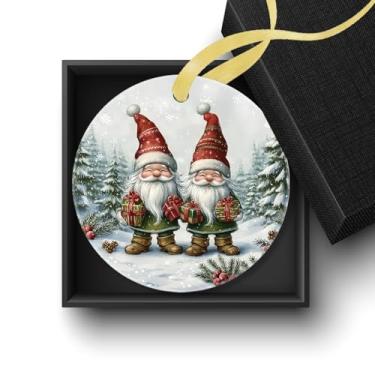 Imagem de Welshower Enfeites de árvore de Natal de gnomo de inverno, decorações de Natal de gnomo, cenário de inverno, flocos de neve, gnomos, árvore de Natal, enfeites decorativos de cerâmica para pendurar