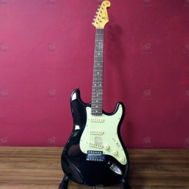 Imagem de Guitarra Strato Vintage SX SST62 Preta com Escudo Mint Green + Bag/Cap
