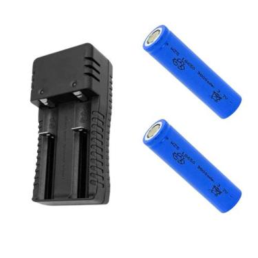 Imagem de Kit 1 Carregador De Bateria Preto Bivolt 18650 E 2 Baterias Qualidade 