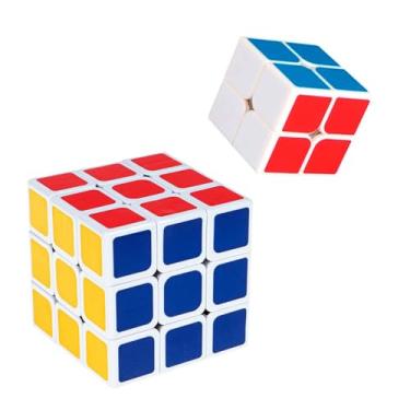Imagem de Kit 2 Cubos Mágicos 3x3 e 2x2 - Desafio e Diversão Para Toda a Família
