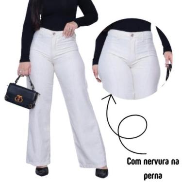 Imagem de Calça Pantalona Feminina em Linho Bege com Nervura Frontal e Caimento 
