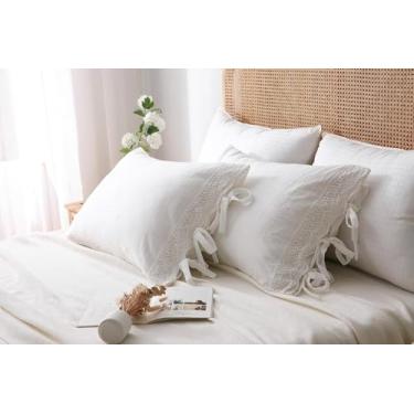 Imagem de Fronhas de crochê de renda branca marfim 100% algodão 91 cm x 50 cm tamanho king (off-white), fecho de amarrar, pacote com 2