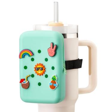 Imagem de Snowfall Bolsa de silicone para garrafa de água Stanley e Simple Modern Tumbler, bolsa de copo com 5 pingentes para acessórios de copo 20/30/40 (verde)