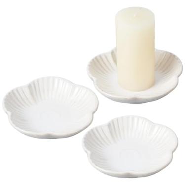 Imagem de PLIGREAT Pacote com 3 castiçais de cerâmica, bandeja de cerâmica branca, suporte de castiçal decorativo, suporte de vela para casamento, sala de jantar, sala de estar, decoração de festa de Natal