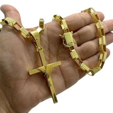 Imagem de Cordão 10Mm Tijolinho Curto + Pingente Cruz - Banhado A Ouro