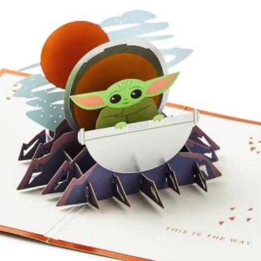 Imagem de Hallmark Star Wars: The Mandalorian, 3D & Pop-Up Any Occasion Card, Grogu & Space Pod, Aniversário, Dia dos Pais, Filho, Pai, Sobrinho, Tema Espacial, Cobre