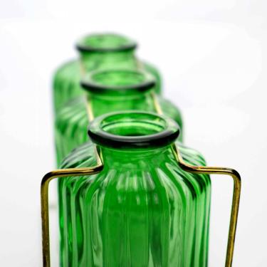 Imagem de Kit Com 3 Vasos de Vidro Verde Com Suporte Dourado 13x21cm