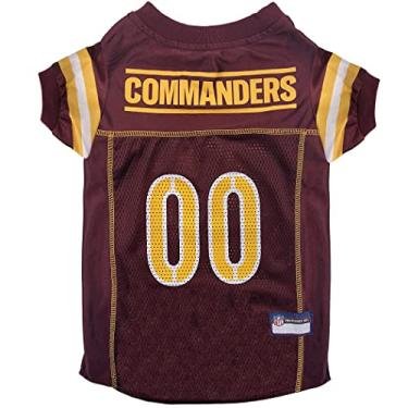 Imagem de Camiseta NFL Washington Commanders Dog Jersey, tamanho: PP Melhor fantasia de camisa de futebol para cães e gatos. Camisa de jérsei licenciada.