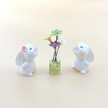Imagem de NMOHYDEU Lindo mini coelho e margarida flores acessórios de espelho retrovisor de carro engraçado decorações de painel de carro kawaii acessórios interiores de carro, presentes de flores para mulheres