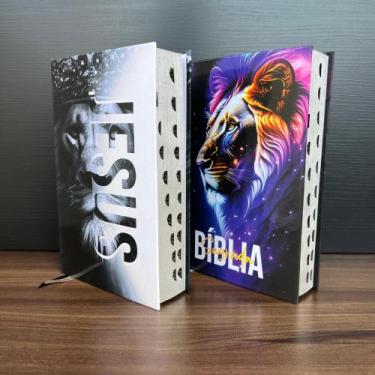 Imagem de Kit 2 Bíblias Sagradas Leão Jesus e Leão Universo Letra MÉDIA com Harp