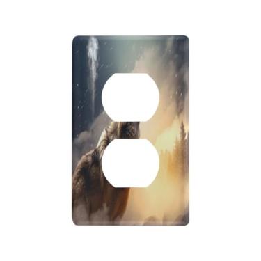 Imagem de Blueangle Placa de parede Wolf Duplex Outlets, tamanho padrão, placas de cobertura de tomada elétrica de 1 gangue para decoração de quarto de escritório em casa, 4,53 x 2,76 polegadas (675)
