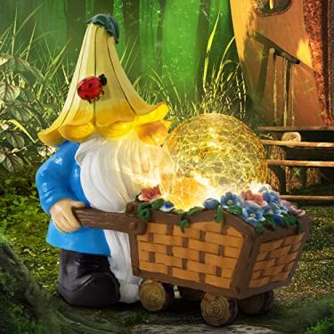 Imagem de Grovind Gnomos de jardim, decorações ao ar livre, gnomos solares, estátuas de jardim, decoração engraçada de gnomo segurando uma esfera mágica com luzes LED, gnomos de jardim, folga ao ar livre para ornamento de gramado de pátio, presente de gnomo de Natal