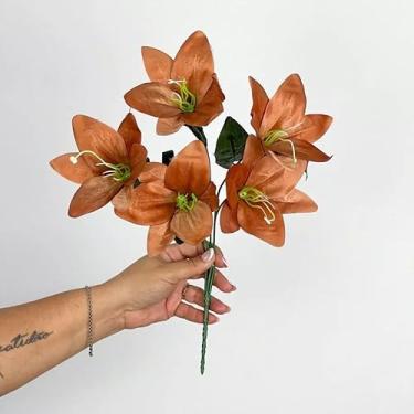 Imagem de Buquê de Lírios Artificiais – Kit Econômico – Flores Decorativas em Seda para Casa, Eventos e Vitrines (Marrom,Kit com 4 unidades)