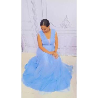 Imagem de Vestido longo de festa com decote v na frente nas costa , no tecido tu
