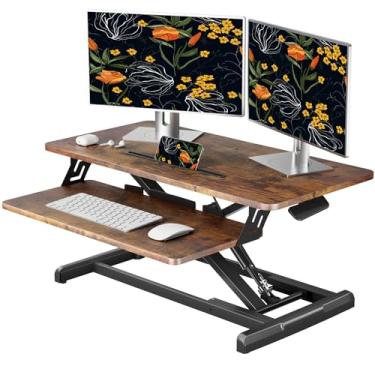 Imagem de JOY worker Conversor de mesa em pé, suporte de mesa ajustável de 81 cm de altura com bandeja de teclado, suporte para estação de trabalho de mesa para laptop, painel de partículas, rústico