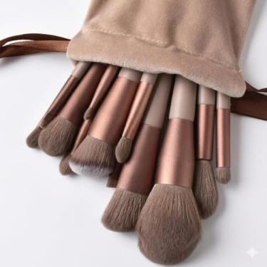 Imagem de Kit de Pincel de Maquiagem 13 Peças – Cerdas Sintéticas, Cabo de Plástico, Completo e Versátil (Camurça/Marrom)