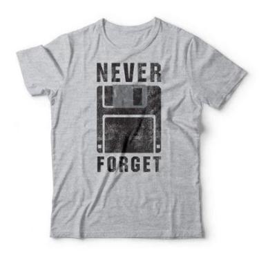 Imagem de Camiseta Studio Geek Never Forget-Unissex